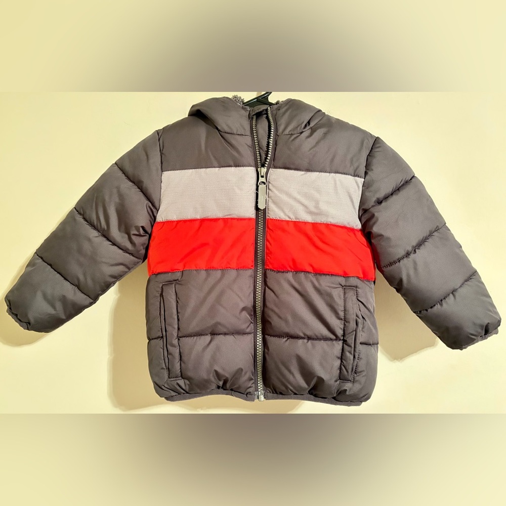 Little Boy’s Sz 2T Black, Gray & Red Members Mark Fleece Lined Cozy Puffer Coat